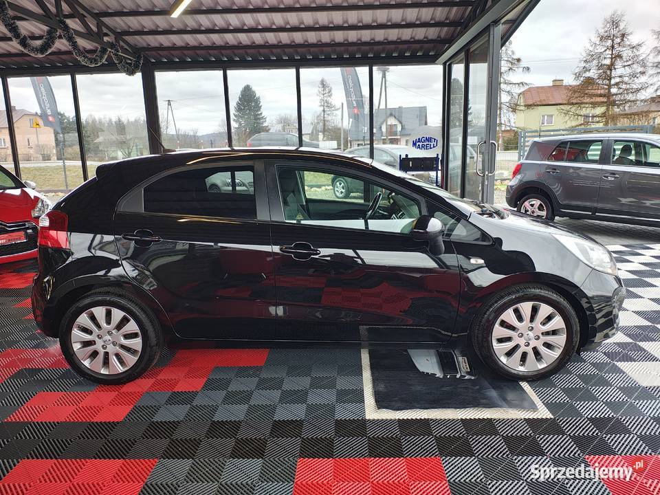 KIA RIO 2015R BENZYNA KOLOROWAN NAWIGACJA KAMERA możliwa zamiana Rio podkarpackie Zarszyn