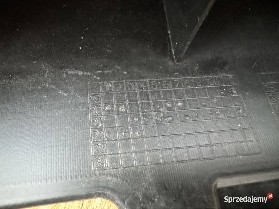 Kratka zderzaka przód środkowa skoda enyaq wielkopolskie Sieraków
