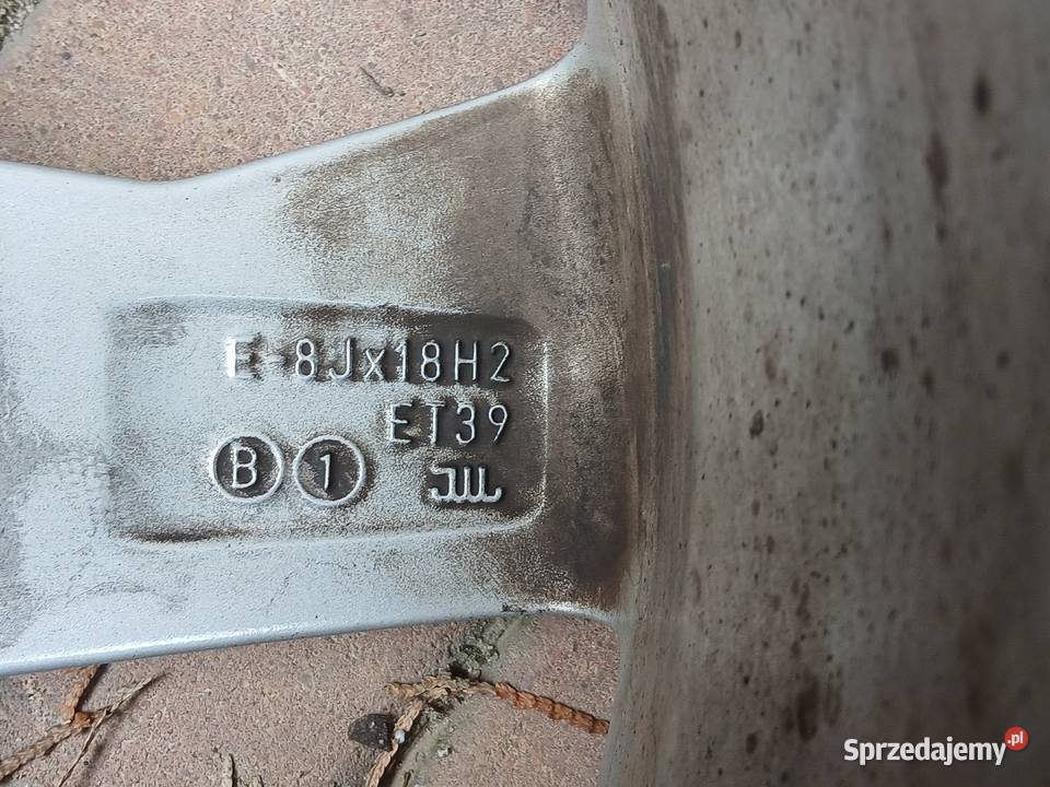 Felgi 18 do Audi 5x112 et39 Radom