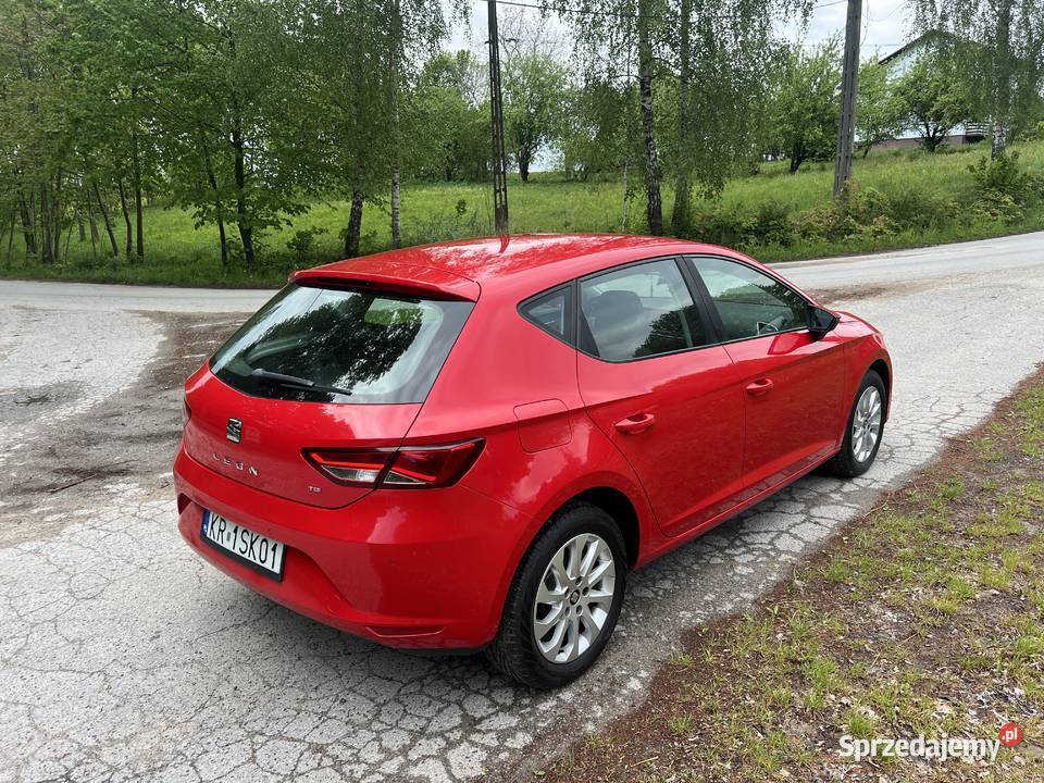 Seat Leon III 16 TDI 105 Hatchback 5D Czerwony czerwony Nowa Słupia