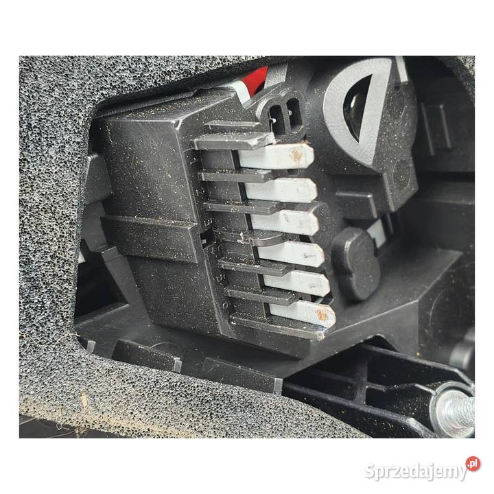 LAMPA PRAWA Opel Astra III H HTB tylna tylnia