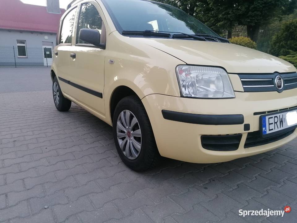 sprzedam fiata pandę 2008 benzyna pojsilnika 12 60KM łódzkie Rawa Mazowiecka sprzedam
