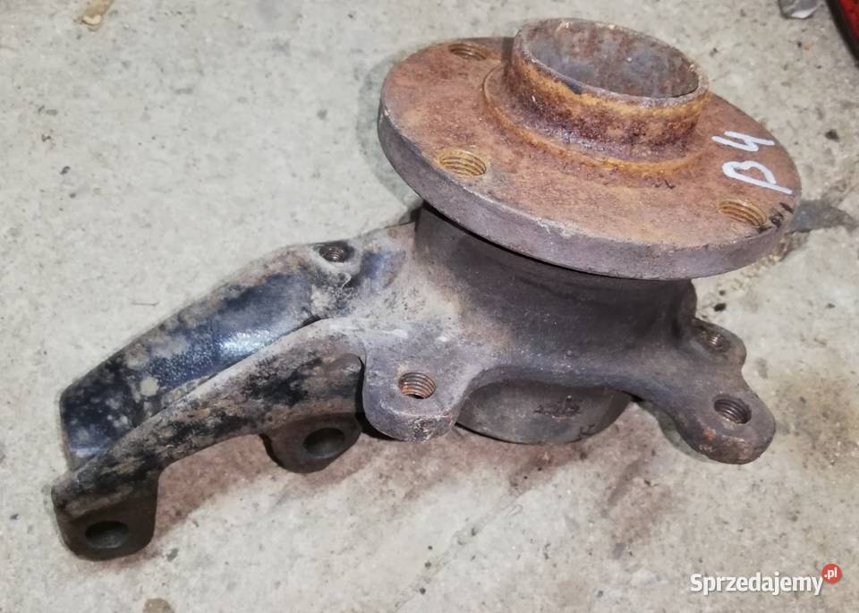 Zwrotnica przód przednia prawa Audi 80 b4 20 19 Sanok