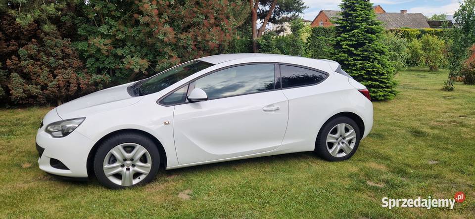 Opel Astra J GTC Wiejca