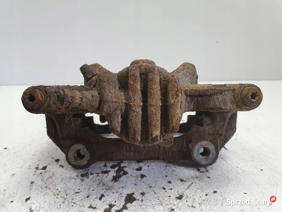 Renault Trafic III PRZEDNI ZACISK HAMULCOWY lewy osobowe Rudka