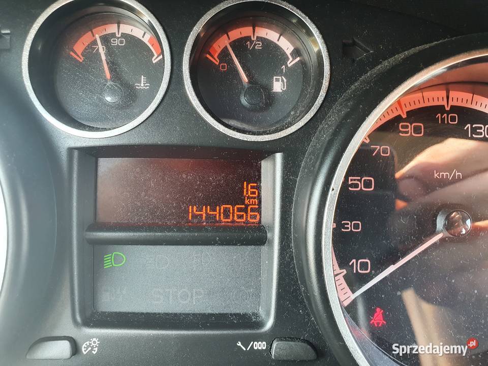 Peugeot 308 16 HDI 2013 klimatyzacja tempomat tempomat Lubliniec sprzedam