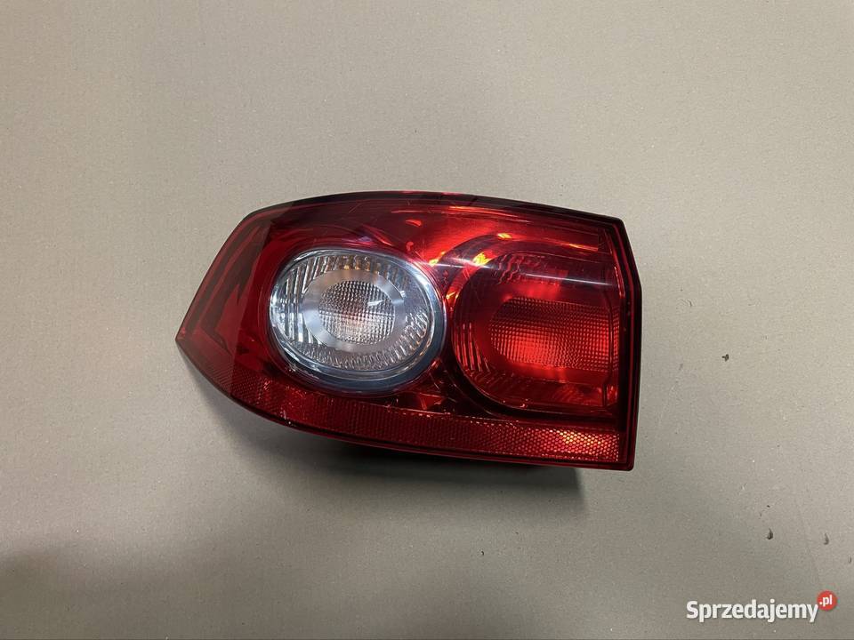 Lampa tył tylna lewa karoseria hatchback Renault