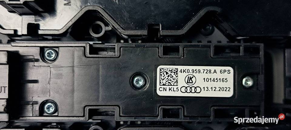 PANEL AUDI A4 B9 QUATTRO 5Q0951177A 4K0959728A Lipno