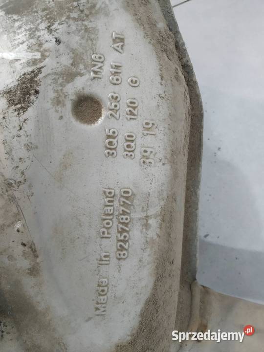 TŁUMIK PRAWY TYŁ 20 TSI 3V Skoda Superb III 2015 świętokrzyskie sprzedam