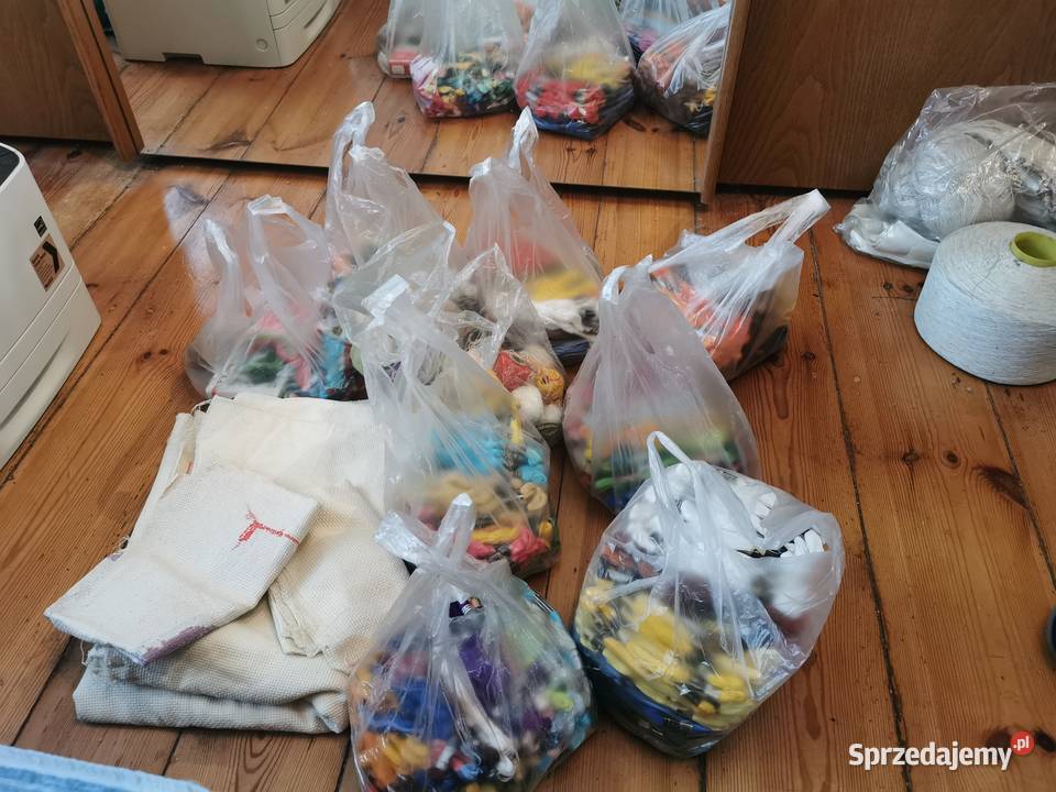 Mulina do haftowania 1102 sztuk 5 sztuki pomorskie