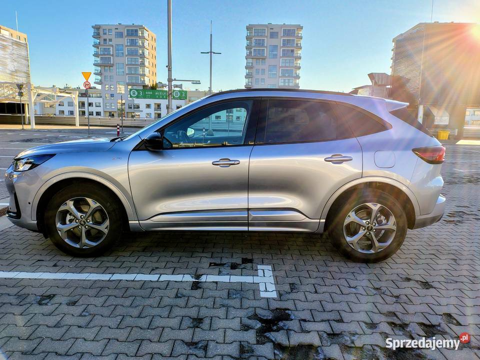 Ford Kuga Escape 25 FHEV AWD STLine światła do jazdy dziennej Warszawa sprzedam