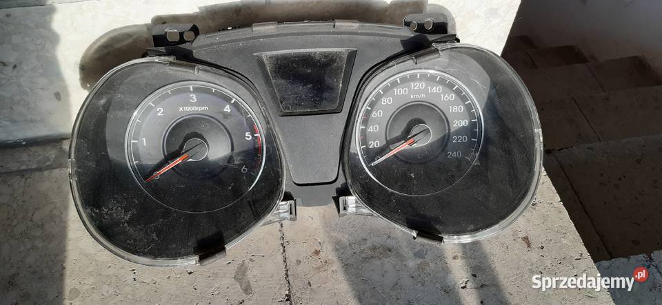 Hyundai ix20 licznik europa 2012 Wyposażenie wnętrza Staszów