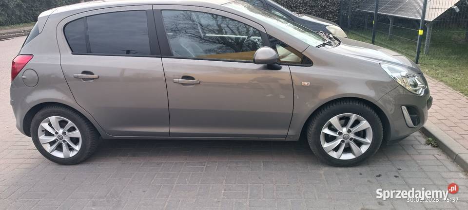 Opel Corsa 14 serwis aso Opel Warszawa Ciechanów sprzedam