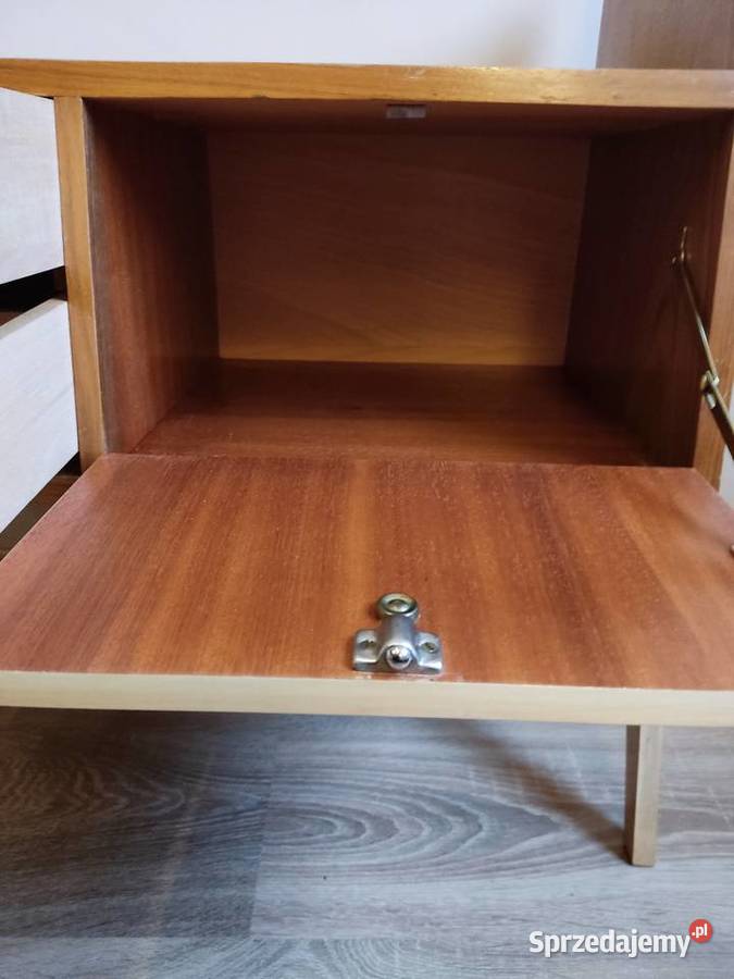 Szafka komoda mebel z lat 60 tych Głuchołazy