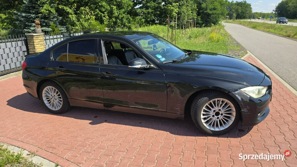 BMW 320 Lekko Uszkodzony Jeżdżący Sprawna Klima Karczew