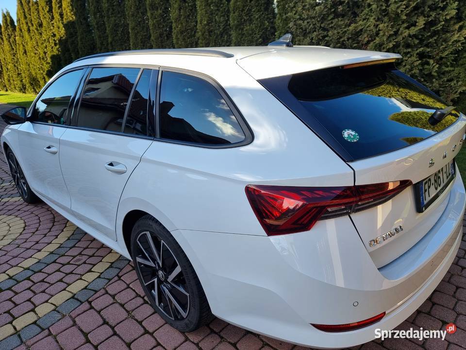 Skoda Octavia 20 TDI Style DSG 3200 kmStan nawigacja sprzedam