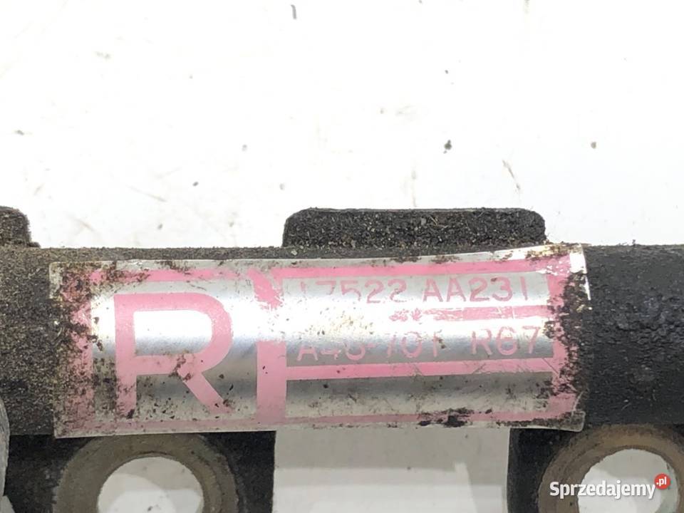 LISTWA WTRYSKOWA SUBARU LEGACY II 17522AA231 20