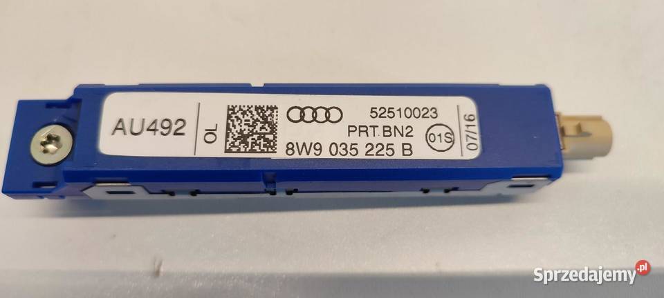 AUDI A4 B9 WZMACNIACZ ANTENY 8W9035225B