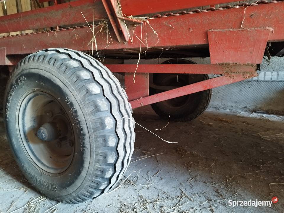 Przyczepa zbierająca do siana Stanin