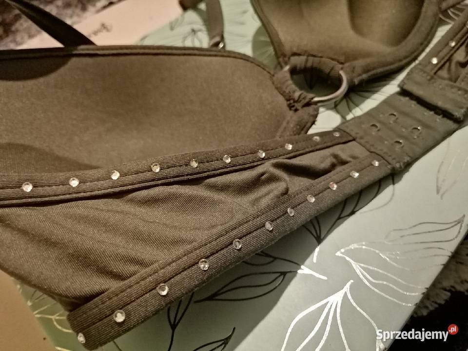 biustonosz stanik Lekki Push up Z diamencikami wielkopolskie