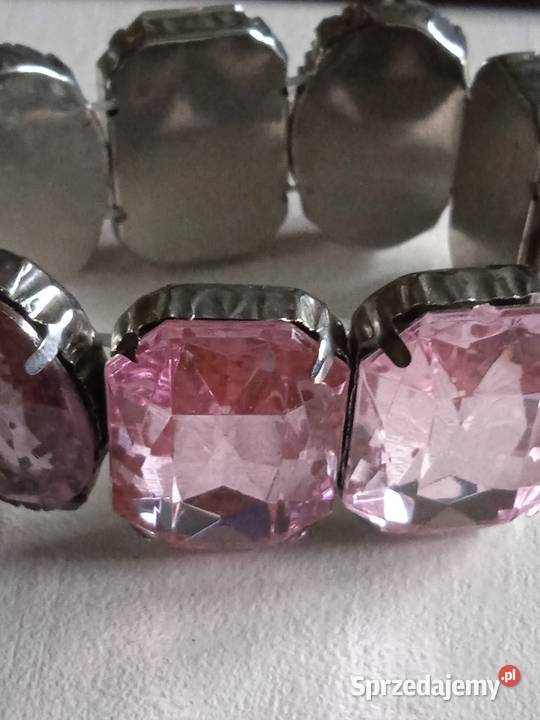 OKAZAŁA BRANSOLETA Z RóŻOWYMI FALSETOWANYMI Piła