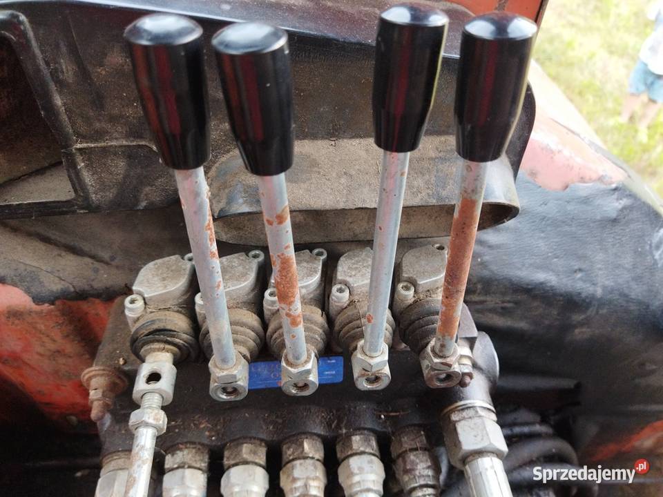 Ciągnik rolniczy MTZ 82 Napęd 4x4 MTZ sprzedam