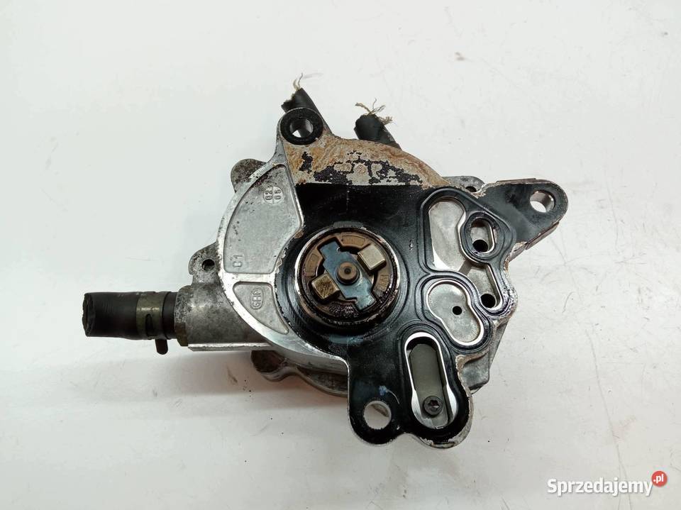 POMPA VACUM 03G145209 20 TDI Mitsubishi Grandis Rok produkcji 2006