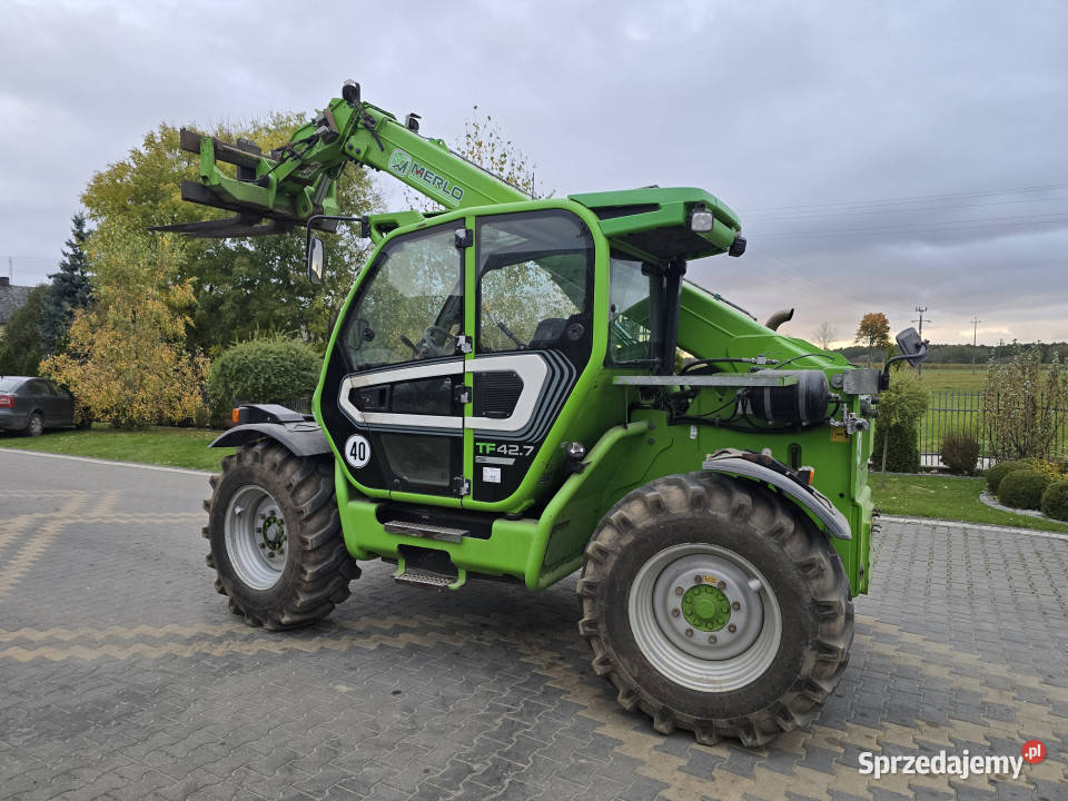 Ładowarka teleskopowa MERLO TurboFarmer TF427156 Baliki sprzedam