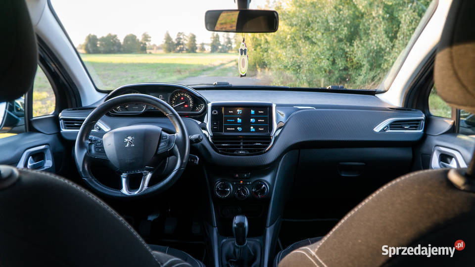 Peugeot 2008 światła do jazdy dziennej Przykona