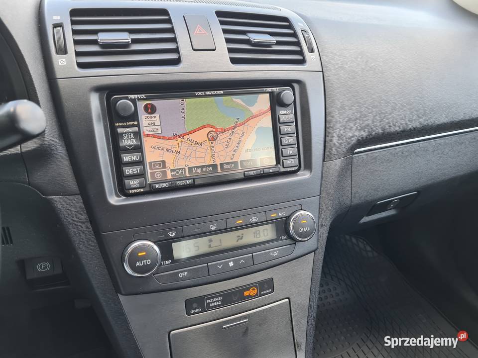 Toyota Avensis sedan Salon Polska 2 właścicieli komputer pokładowy warmińsko-mazurskie Olsztyn