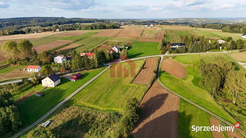 Grunt Broniszów 1474m2