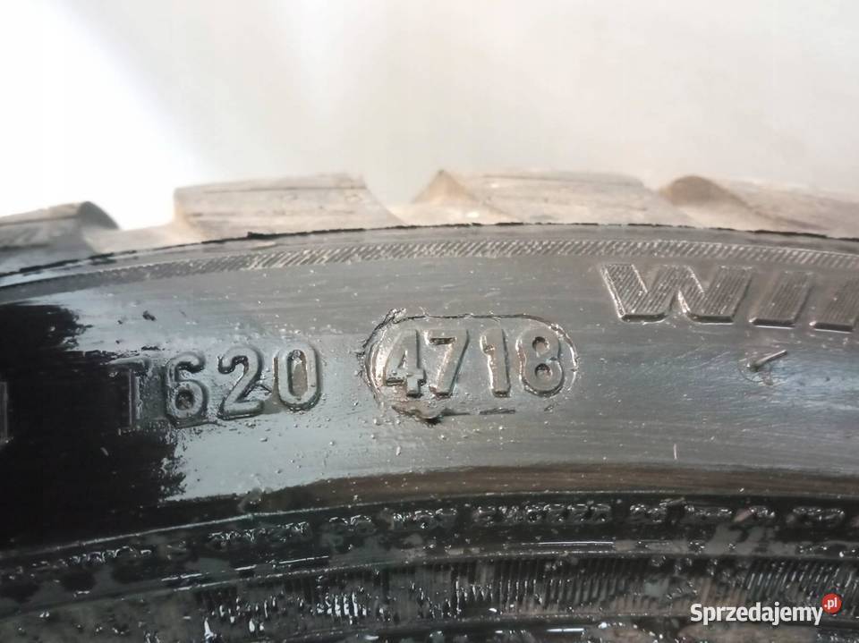 4x OPONA ZIMOWA FIRELLI 22540R18 92V 4718 554 Samochodowe