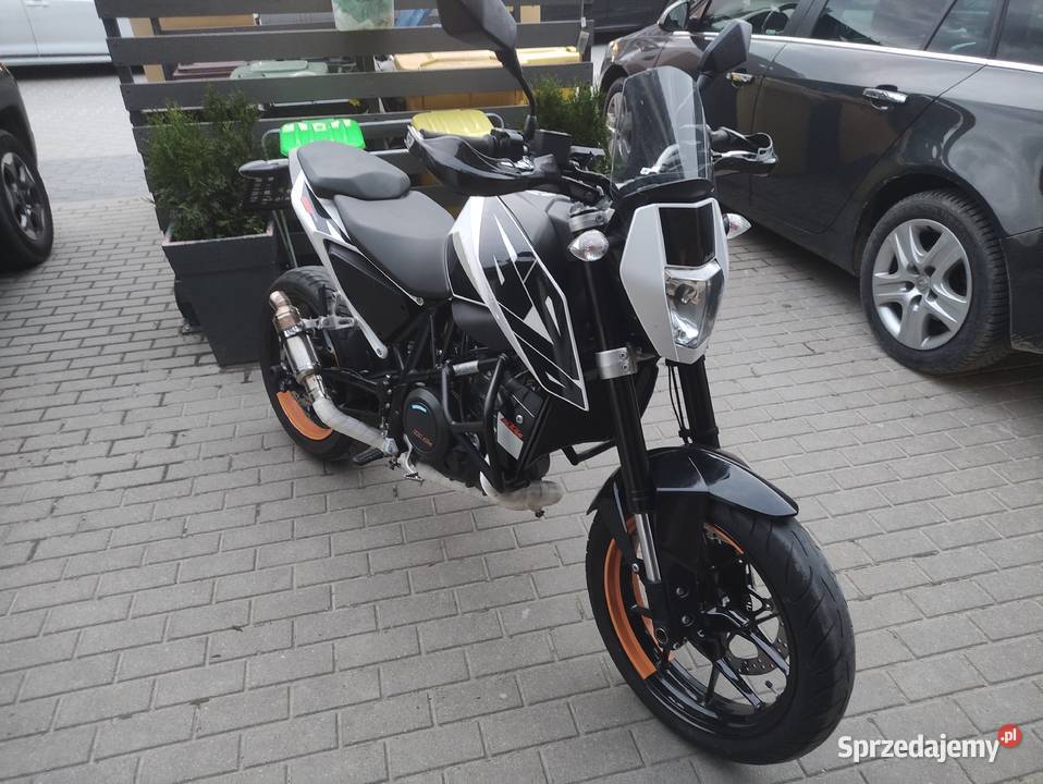 KTM Duke 690 niski przebieg naked KTM Dachowa