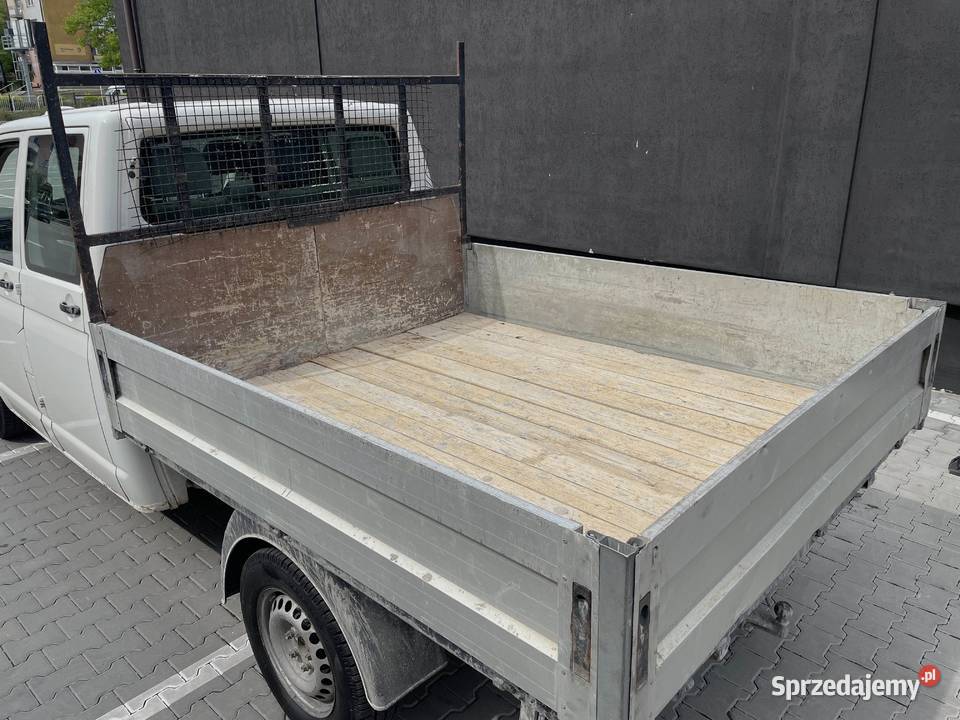 Volkswagen VW T5 DOKA 25 TDI 130 2004r 418100 welurowa tapicerka Rzeszów