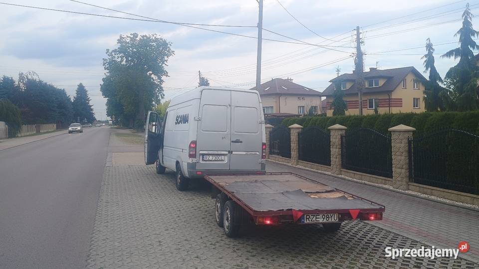 Wywóz gruzu mebli krzewów drzew transport Rzeszów