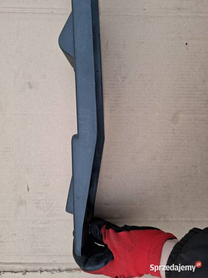 Tunel środkowy plastikowy Fiat 126p Maluch opolskie Strzelce Opolskie