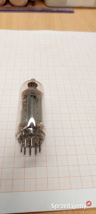 Lampa 6D22 1 A858 Czechowice-Dziedzice