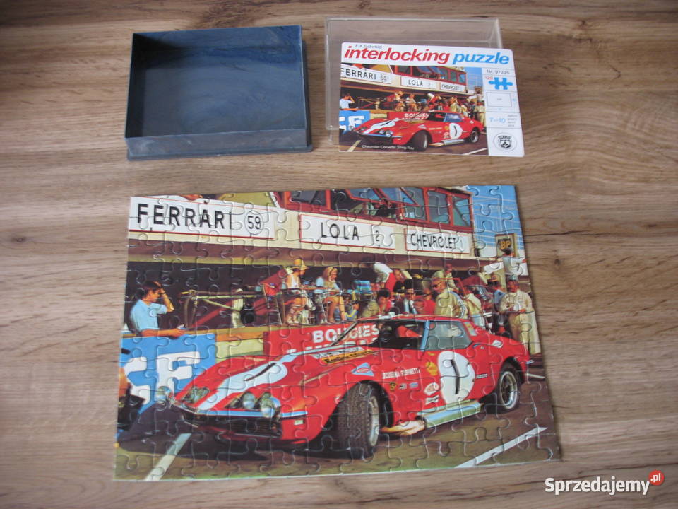 Corvette C3 Chevrolet Sting Ray stare Puzzle Przemyśl