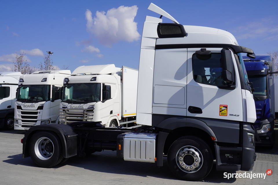 Ciągnik siodłowy MercedesBenz Actros 1842 2024 3 klimatyzacja małopolskie Kraków