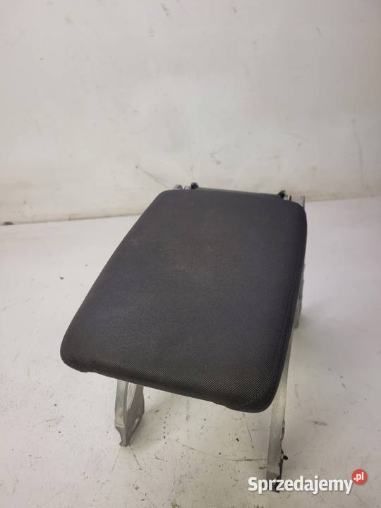PODŁOKIETNIK PRZÓD AUDI A4 B9 8W0864283A Przystajń