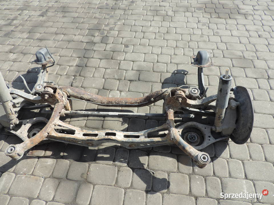 VW PASSAT B6 KOMBI 05 20 TDI BELKA ZAWIESZENIA Nowy Sącz