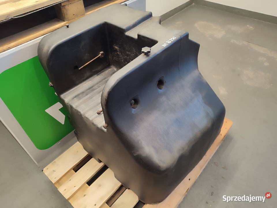 Zbiornik paliwa 255028A4 Holland TG 230 Wilkowo sprzedam