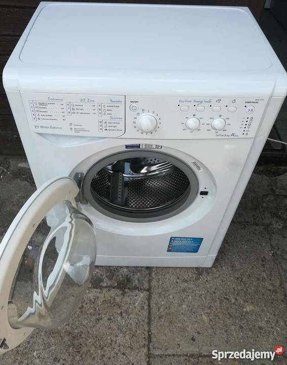 Sprawna pralka INDESIT 40 głębokości A transport