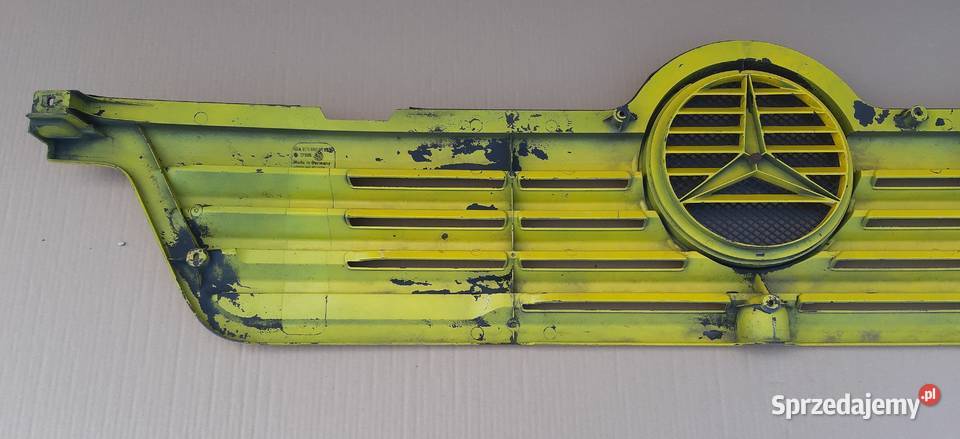 MERCEDES ATEGO GRILL ATRAPA EMBLEMAT A9738800185