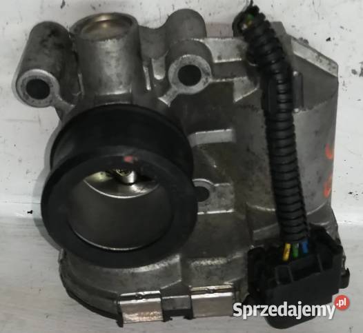 Przepustnica Smart 06 A1601410225 Silniki i osprzęt Suchedniów