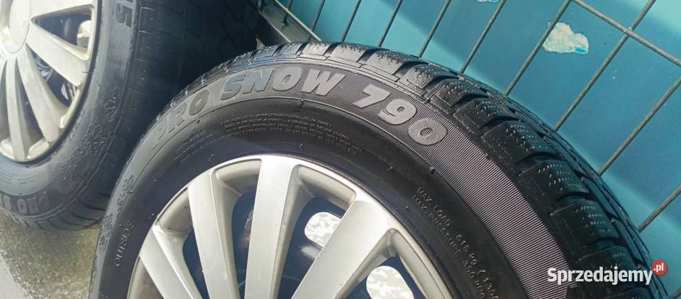 Koła zimowe komplet opon zimowych z felgami Ford Motoryzacja