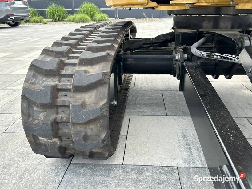 FABRYCZNIE NOWA MINIKOPARKA CATERPILLAR 3027 CR Tuliszków sprzedam