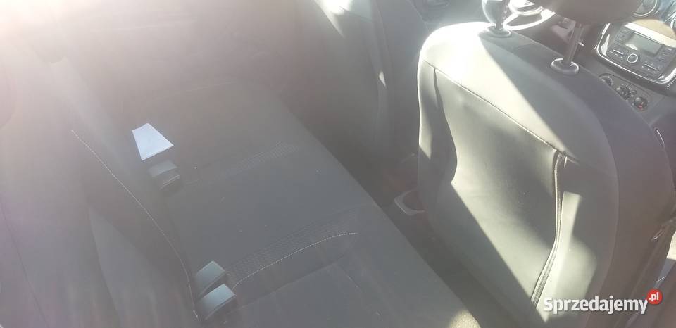 Dacia Sandero 09 TCe 2018 benzyna Wałbrzych