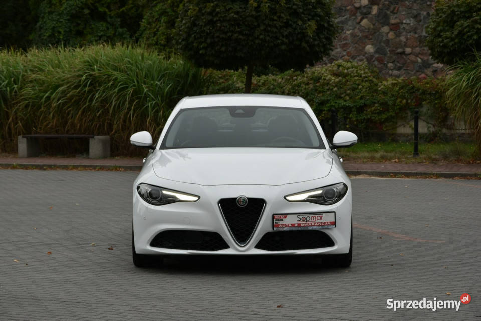 Alfa Romeo Giulia 22d Manual 2018r NOWA 31tkm 4/5 Kampinos