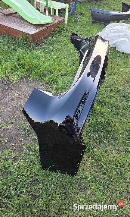 Zderzak tylny tył Ford Focus IV Kombi 5G9Z osobowe